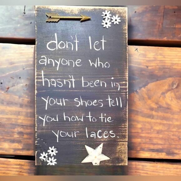 Beer Bottle Opener l Wood Plaque l Round l Wall hanging l 2 styles l New - Picture 8 of 8